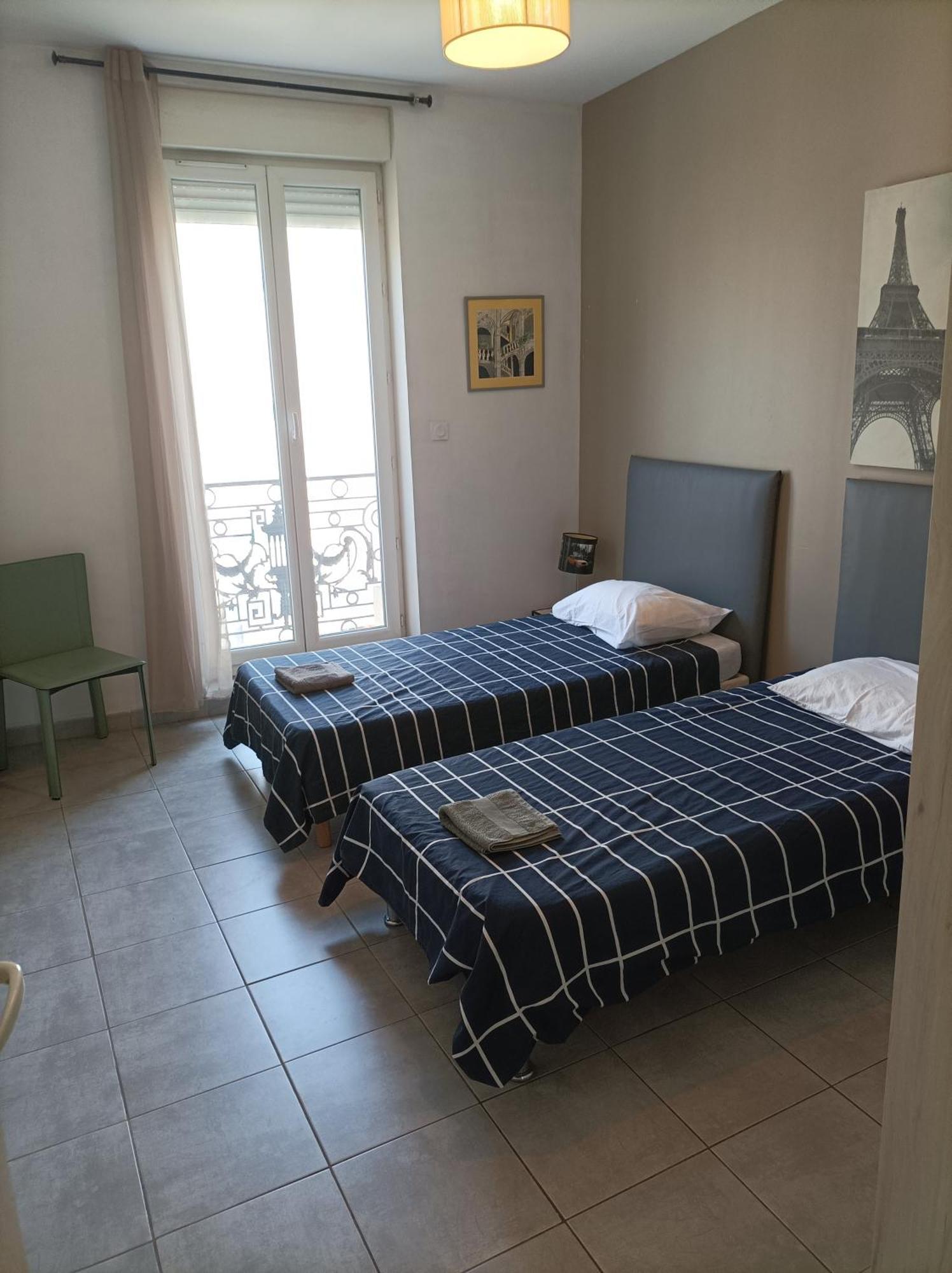 Air D'Antan: Charming 3-Star Residence in Béziers City Center Exterior photo