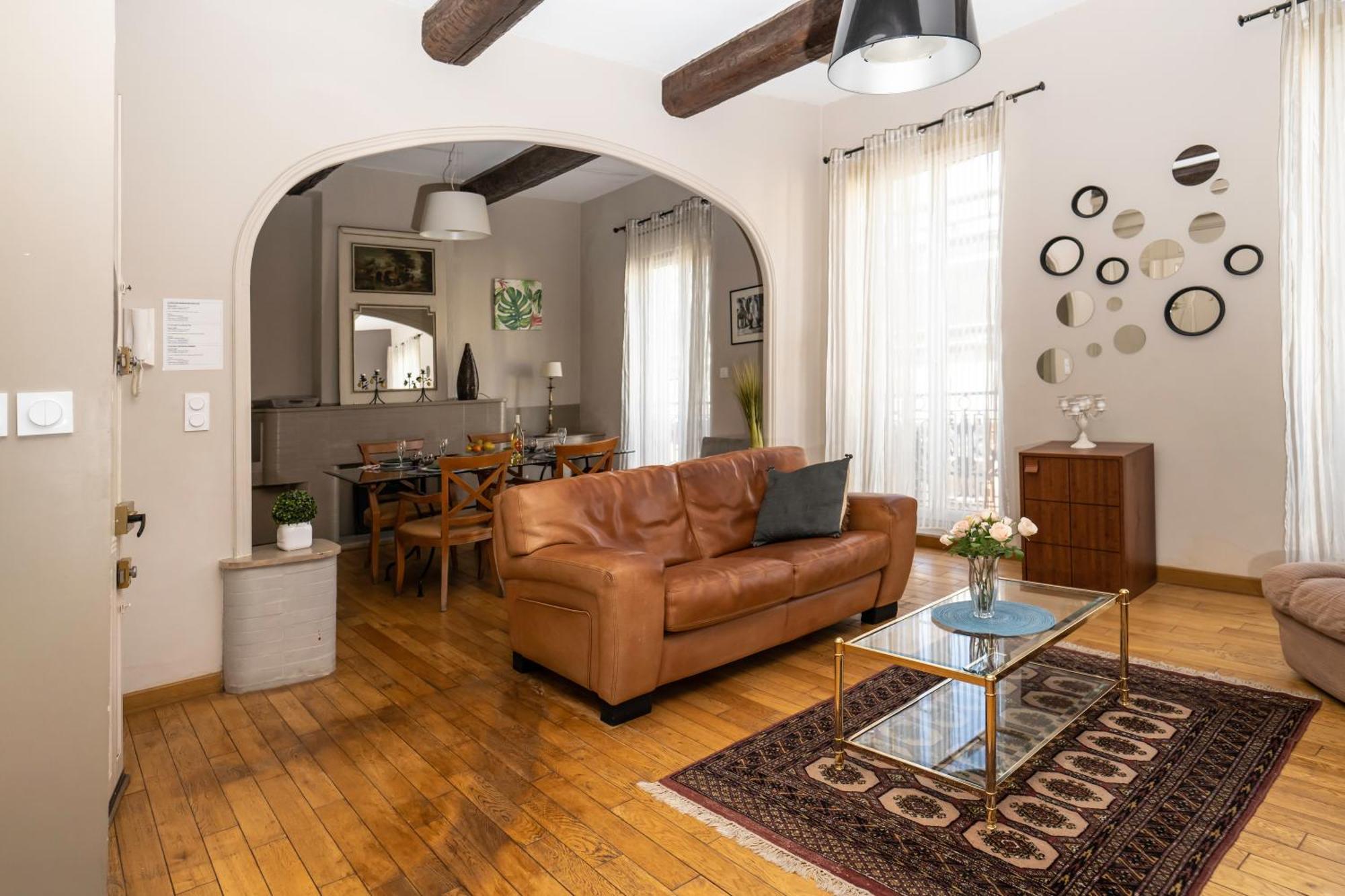 Air D'Antan: Charming 3-Star Residence in Béziers City Center Exterior photo